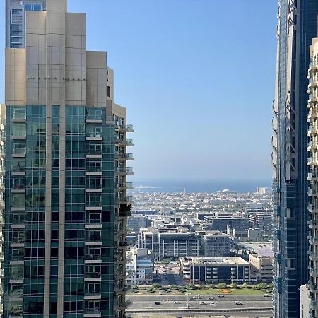 Lux Bnb Standpoint Tower Burj&Sea Views Dubai Ngoại thất bức ảnh