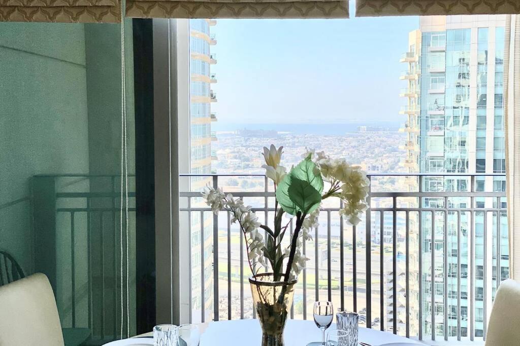 Lux Bnb Standpoint Tower Burj&Sea Views Dubai Ngoại thất bức ảnh